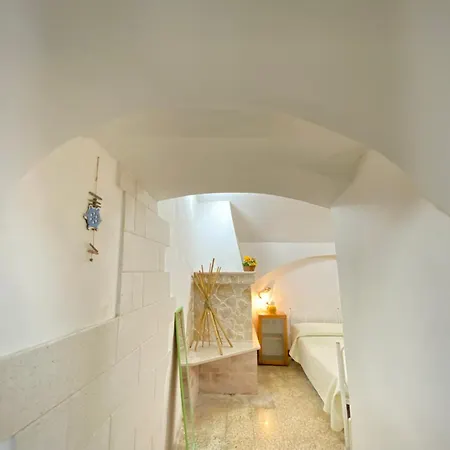 Lo Scoglio Bianco *